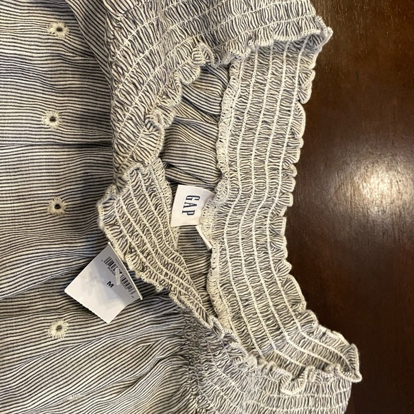 Eyelet Striped Linen Gap Blouse - Picture 5 of 7